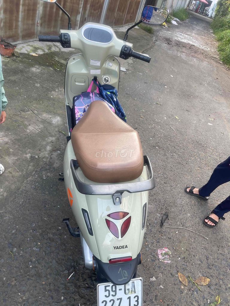 Xe máy điện Yadea Oris 2024 Xám. Mua bán Xe điện tại Quận 12 Tp Hồ Chí Minh được đăng bởi Huỳnh Thị Thùy Dương hình 2