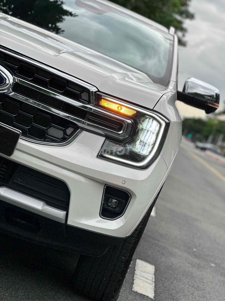 Ford Everest 2024 Titanium 1 cầu 2300 km. Mua bán Ô tô tại Thành phố Thủ Đức Tp Hồ Chí Minh được đăng bởi Hồng Ân  hình 2