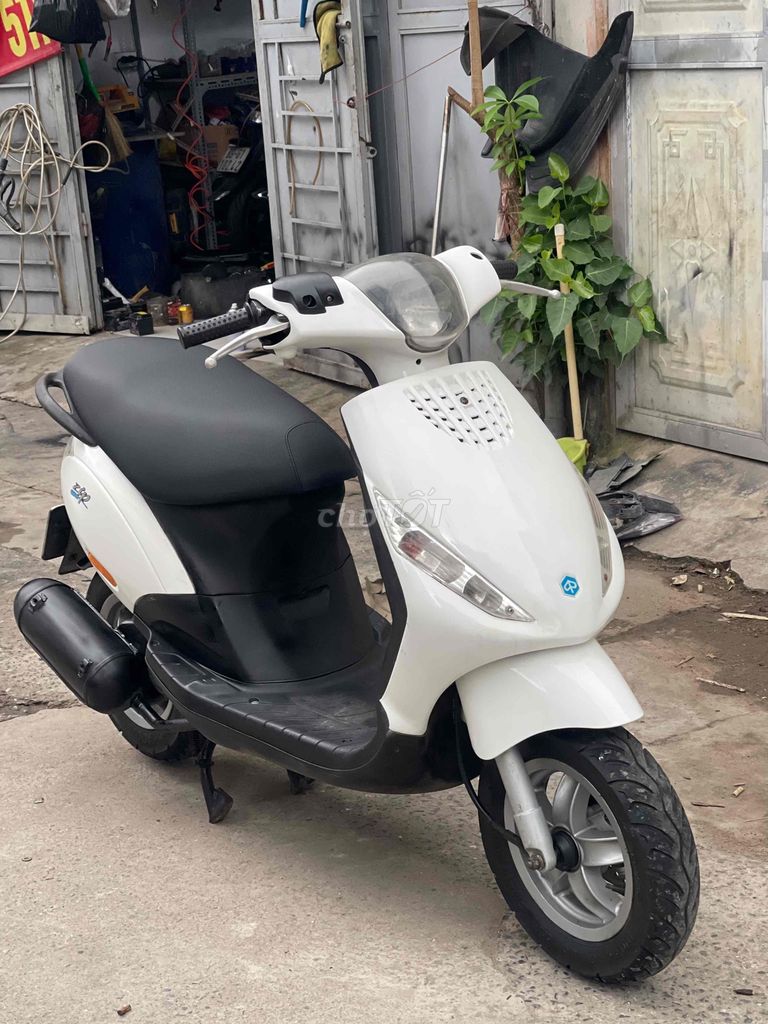 PIAGIO Zip xe chính chủ muốn bán. Mua bán Xe máy tại Quận Nam Từ Liêm Hà Nội được đăng bởi VÂN ANH hình 4