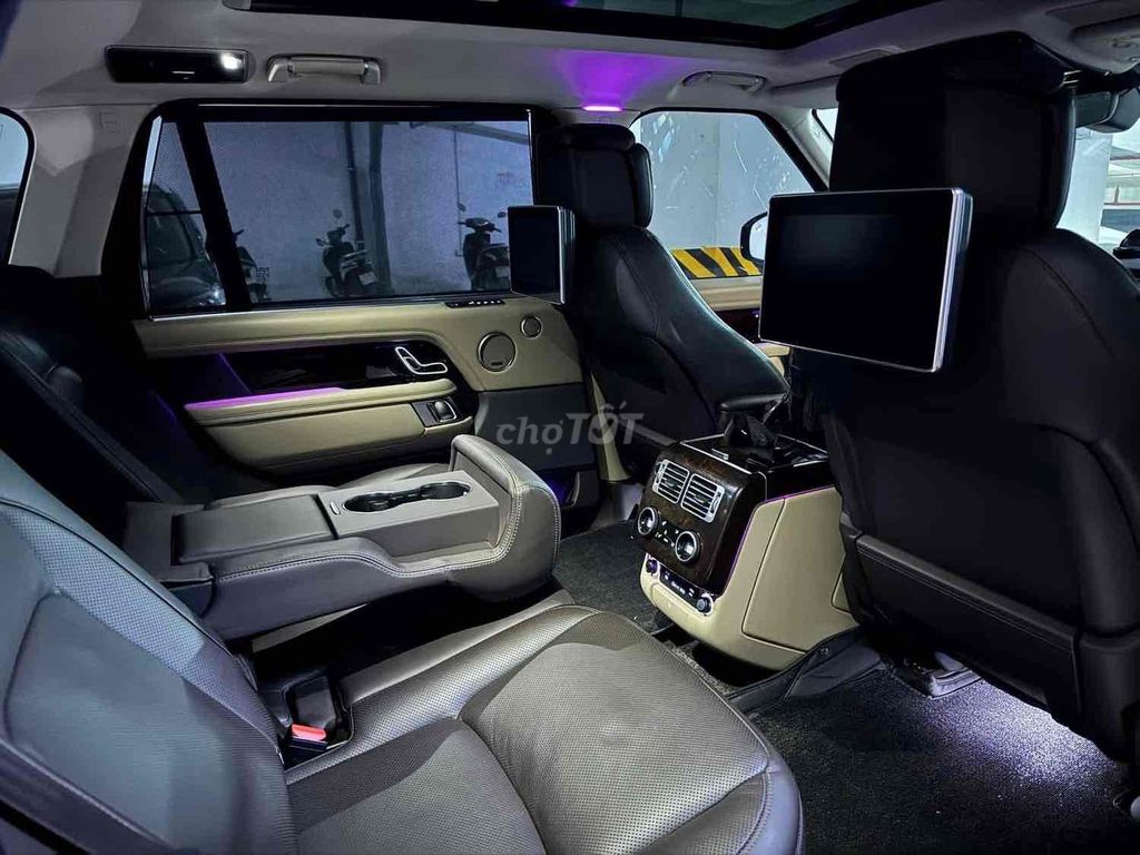 LandRover Range Rover Vouge 3,0 2019 - 50000 km. Mua bán Ô tô tại Quận Cầu Giấy Hà Nội được đăng bởi Lê Như Hiếu hình 10