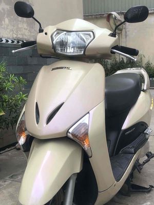 Honda Lead Fi  bstp , màu vàng kem