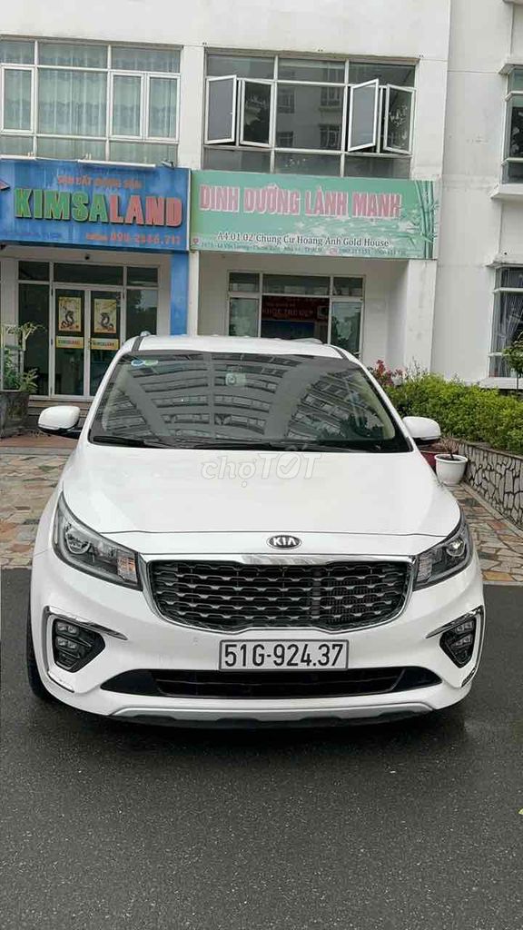 Kia Sedona 2018 2.2 DAT - 9 km. Mua bán Ô tô tại Quận Bình Tân Tp Hồ Chí Minh được đăng bởi cọp tâm hình 2