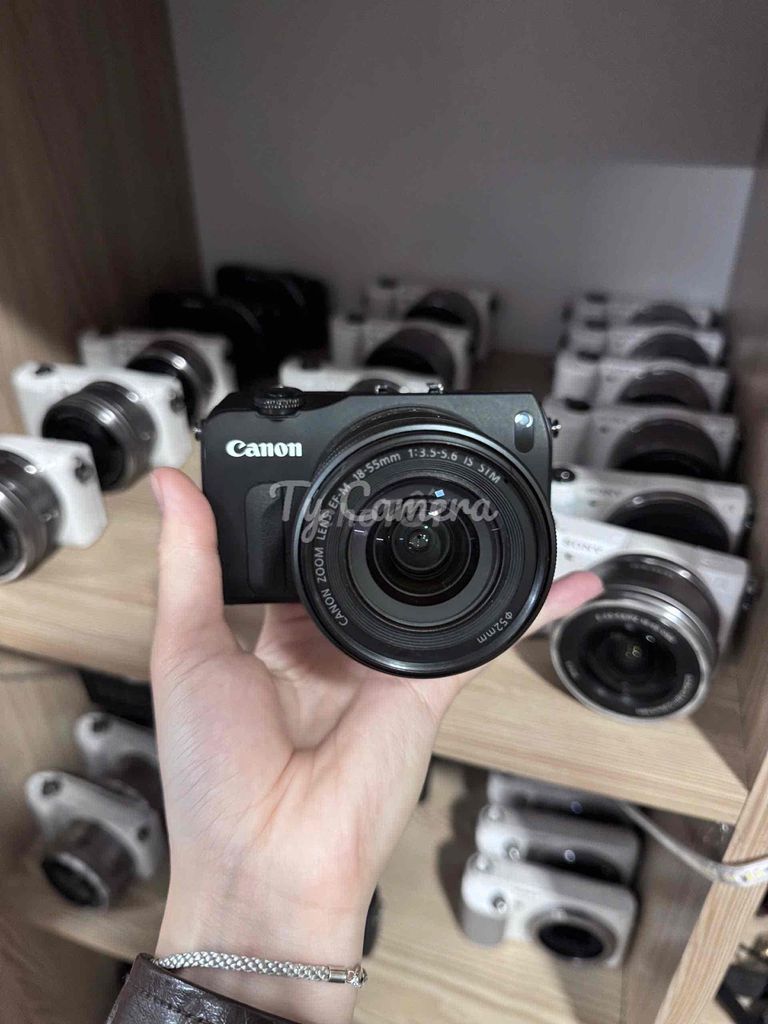 Máy ảnh Canon M Đen. Mua bán Máy ảnh, Máy quay tại Quận Liên Chiểu Đà Nẵng được đăng bởi Ty camera  Đà Nẵng hình 1