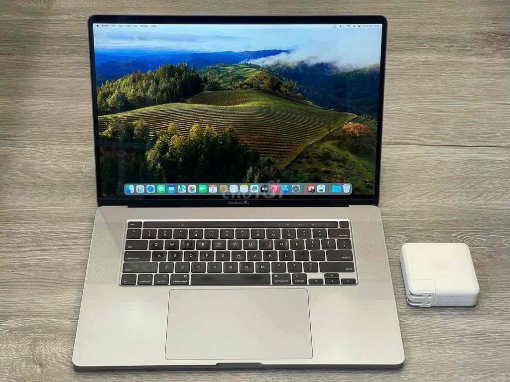 Macbook Pro 16.2. Mua bán Laptop tại Thành phố Nha Trang Khánh Hòa được đăng bởi trần thị xuân hoàng hình 1