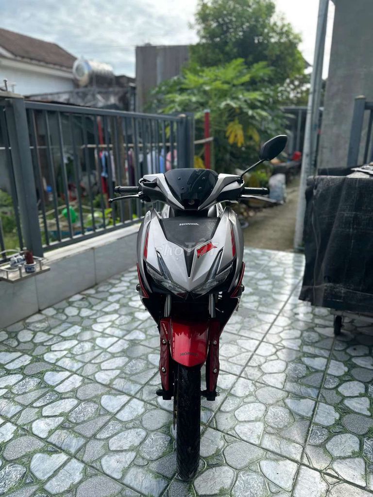 Thanh lý Winner X Abs kiểng nhẹ. Mua bán Xe máy tại Huyện Hóc Môn Tp Hồ Chí Minh được đăng bởi Huy Nguyễn hình 4