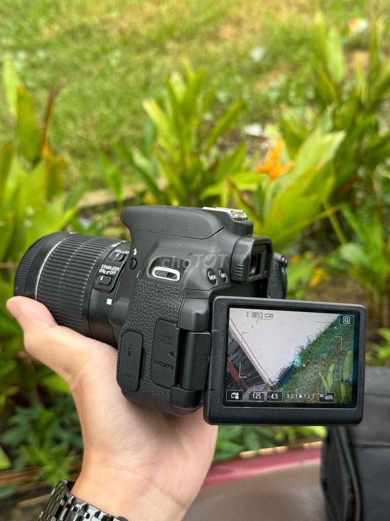 Máy Ảnh Canon 700d Gia đình Mới Tinh Thanh Lí ạ - 122138273