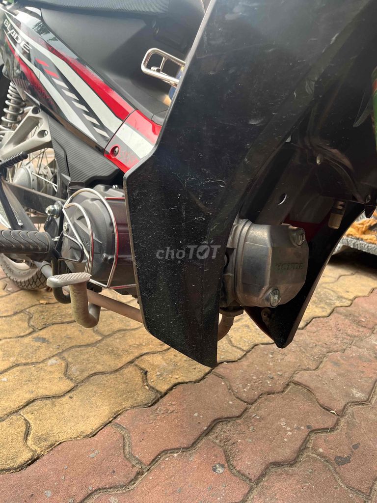Honda Wave Blade 2023 Đen Đỏ. Mua bán Xe máy tại Thành phố Thuận An Bình Dương được đăng bởi Minh tuan Nguyen hình 1