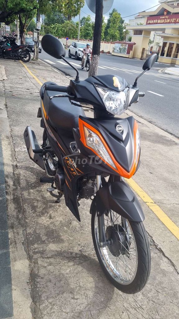 Bán lại xe sym galaxi 50cc xe đẹp. Mua bán Xe máy tại Quận Hải Châu Đà Nẵng được đăng bởi Dức long hình 1