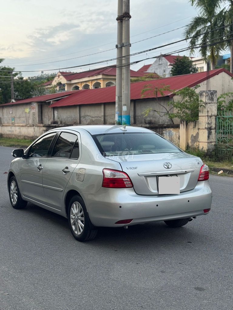 Toyota Vios 2011 1.5G - 100000 km. Mua bán Ô tô tại Huyện Thanh Thuỷ Phú Thọ được đăng bởi Dung Tran hình 5