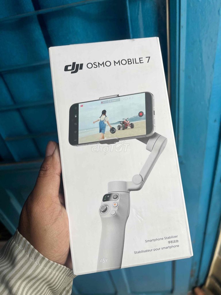DJI Osmo Mobile 7 new seal. Mua bán Phụ kiện (Màn hình, Chuột...) tại Quận 8 Tp Hồ Chí Minh được đăng bởi Dương  hình 1