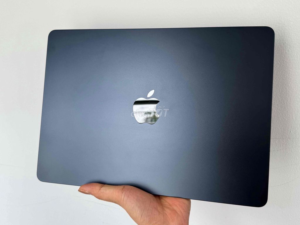 Apple Macbook Air M2 8GB/256GB Xám. Mua bán Laptop tại Quận Phú Nhuận Tp Hồ Chí Minh được đăng bởi Kim Thanh  hình 1
