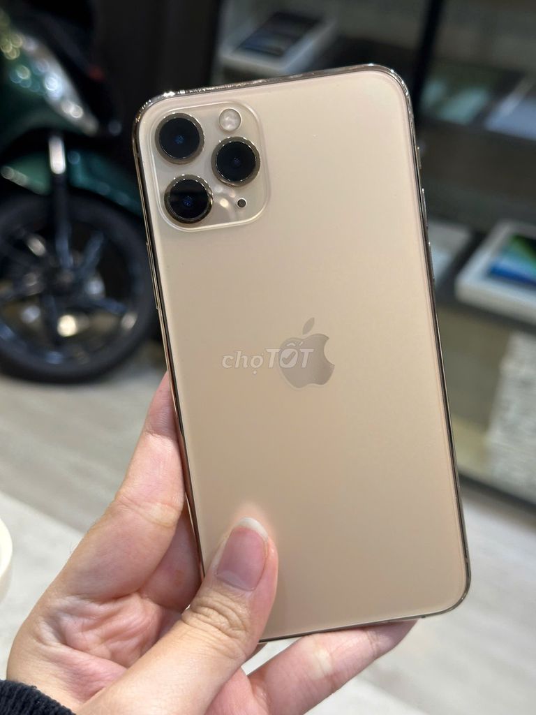 Apple iPhone 11 Pro 64GB Vàng LL/A 99% Like New. Mua bán Điện thoại tại Quận 8 Tp Hồ Chí Minh được đăng bởi CA REM BÁN TÁO hình 1