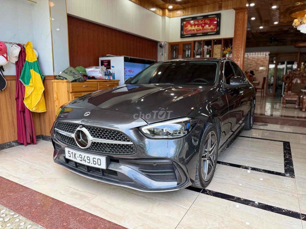 Mercedes Benz C Class 2022 C300 AMG - 9000 km. Mua bán Ô tô tại Quận 12 Tp Hồ Chí Minh được đăng bởi a trung hình 2