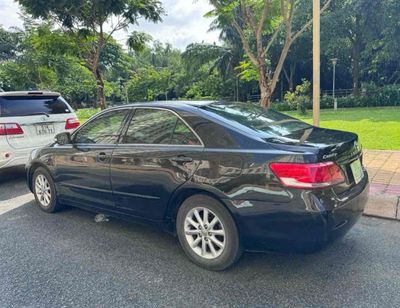 Toyota Camry 2011 - 180000 km