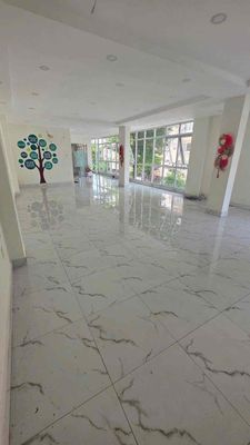 Cho Thuê VP Đường 23  Lầu 3 Có Thang Máy 7M X 20m