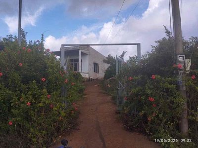 Bán đất vườn , sẵn nhà ở