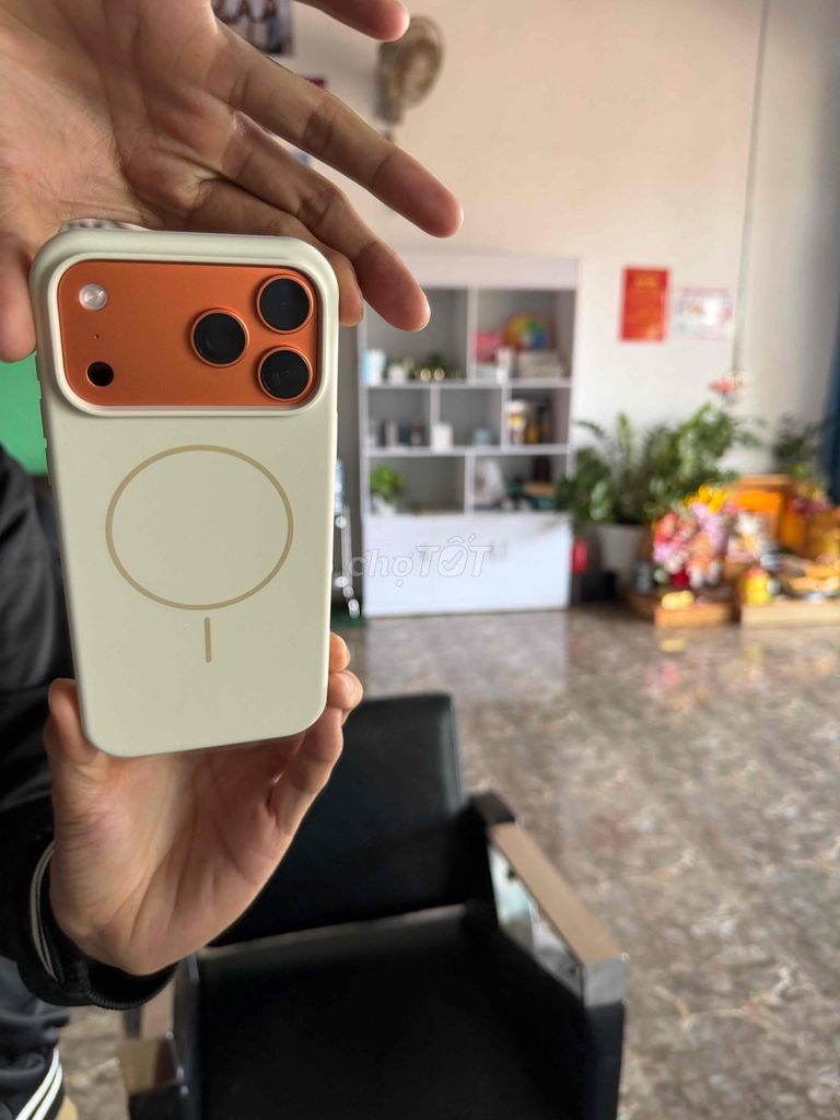 iPhone 17 Pro Max 256GB Cam đã thay màn hình. Mua bán Điện thoại tại Huyện Đắk Mil Đắk Nông được đăng bởi nguyễn thy kis hình 1