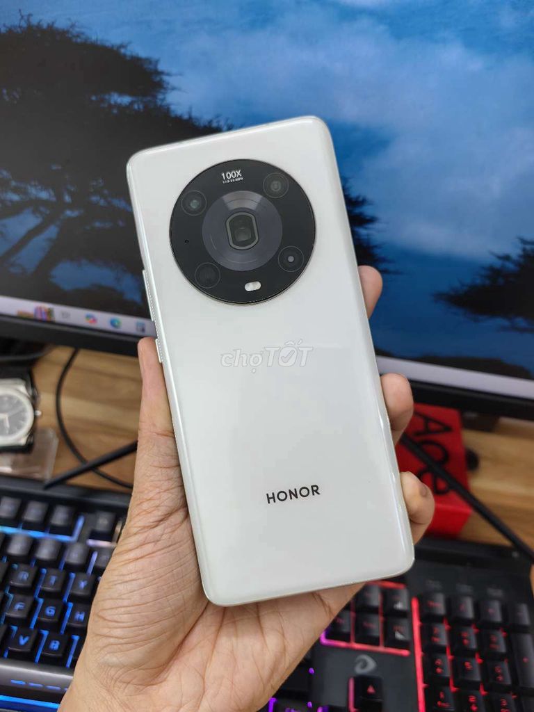 Honor Magic 4 Pro 12G/256GB Trắng. Mua bán Điện thoại tại Quận Hoàng Mai Hà Nội được đăng bởi Nguyễn Huynh hình 1