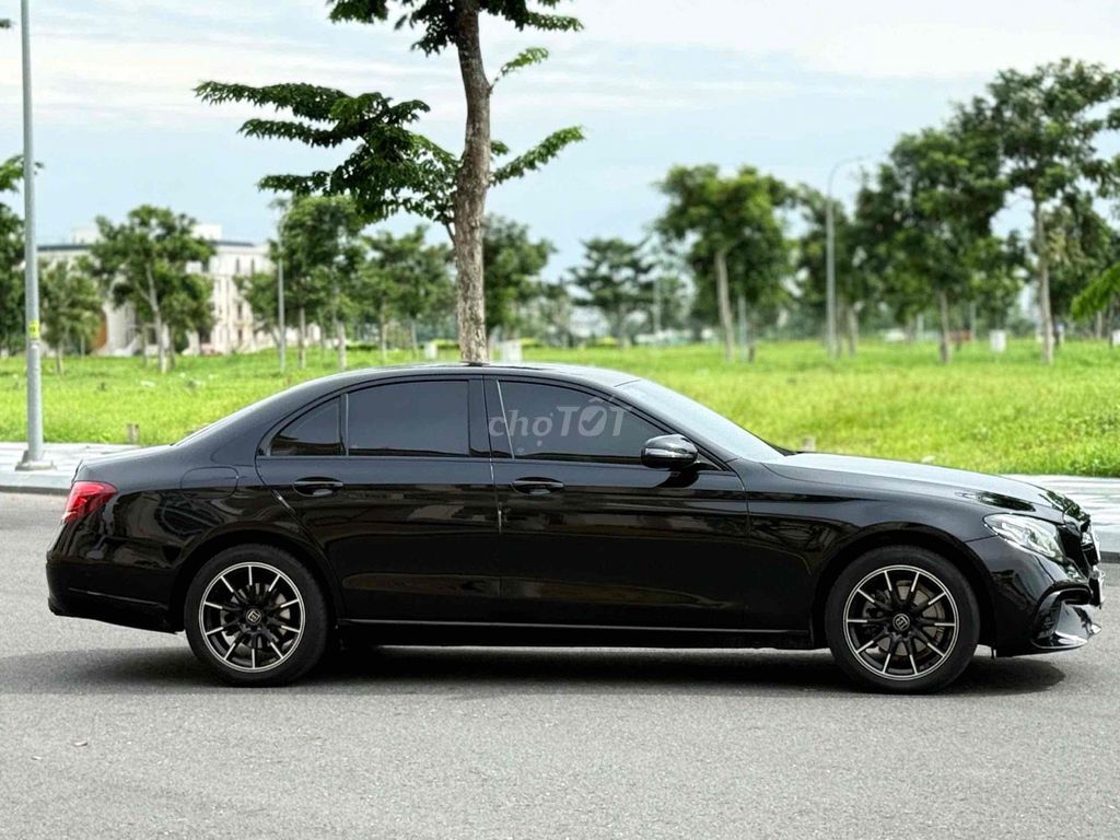 Mercedes Benz E Class 2016 E200 - 85000 km. Mua bán Ô tô tại Quận Bình Thạnh Tp Hồ Chí Minh được đăng bởi Phi Trần hình 20