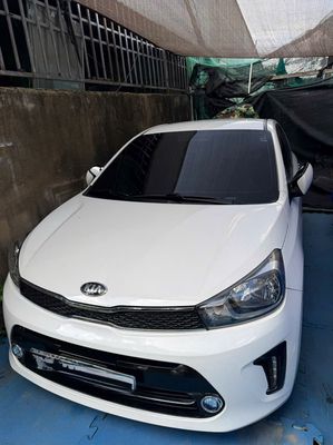 Kia Soluto 2020 số sàn 67000 km Trắng