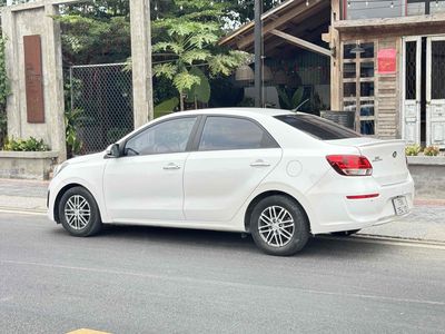 KIA Soluto 2021 Trắng 86.000 km