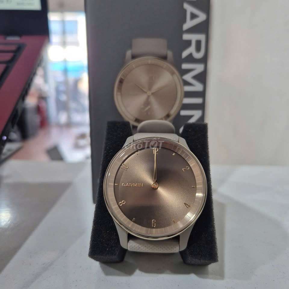 Đồng hồ Garmin Vivomove Trend: Trang Sức Phái Đẹp