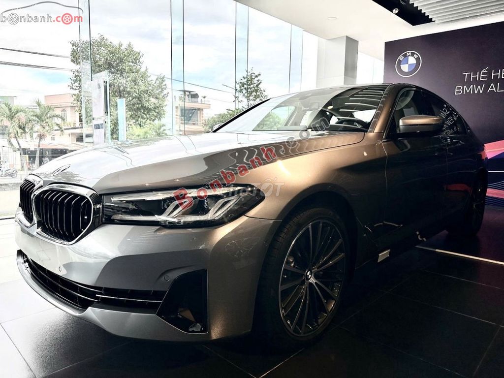BMW 5 Series 520i 2023 - 1 Tỷ 829 Triệu. Mua bán Ô tô tại Thành phố Nha Trang Khánh Hòa được đăng bởi Huỳnh Quốc Tài hình 3