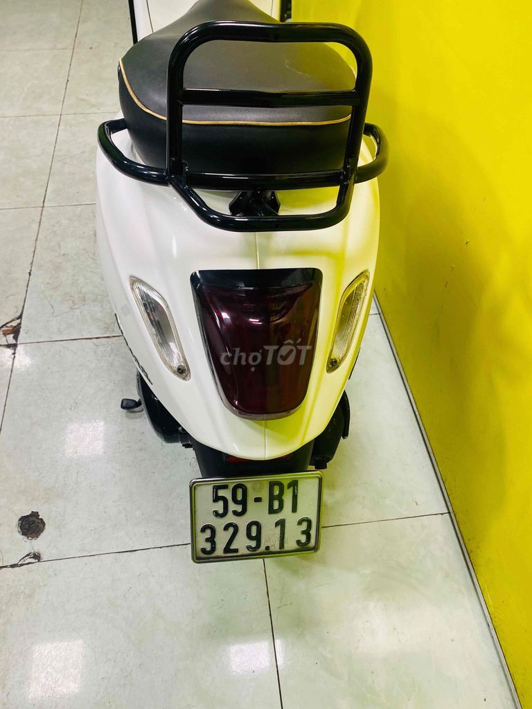 Piaggio Primavera hỗ trợ góp trả 2tr nhận xe liền. Mua bán Xe máy tại Quận Tân Bình Tp Hồ Chí Minh được đăng bởi XE MÁY TRỊNH ĐĂNG hình 6