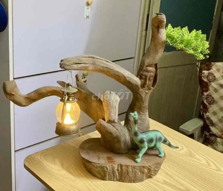 Đèn trang trí Gỗ lũa Nâu. Mua bán Đèn tại Quận Bình Tân Tp Hồ Chí Minh được đăng bởi Tai hình 1