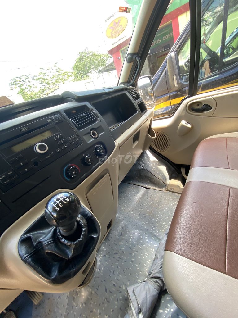 Ford Transit 2015  - 195000 km. Mua bán Ô tô tại Huyện Hóc Môn Tp Hồ Chí Minh được đăng bởi Chú đình  hình 6