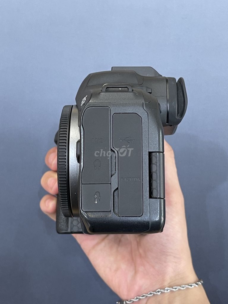 Máy ảnh Canon R6 Mark II Đen đã qua sử dụng. Mua bán Máy ảnh, Máy quay tại Quận Hải Châu Đà Nẵng được đăng bởi Tấn Hùng hình 1