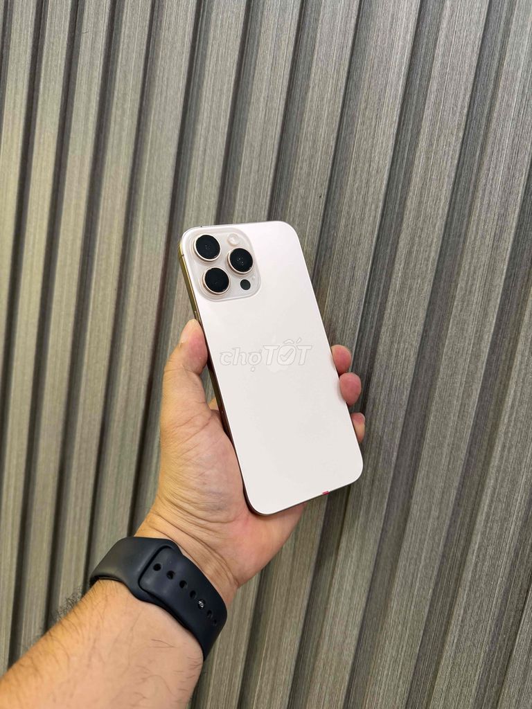 Apple iPhone 16 Pro Max 256GB Vàng 99% 🇻🇳 khay sim. Mua bán Điện thoại tại Thành phố Biên Hòa Đồng Nai được đăng bởi Vinh Trần hình 1