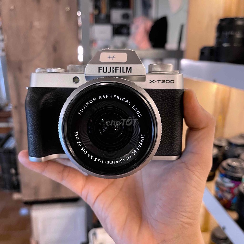 FujiFilm XT200 kèm kit. Mua bán Máy ảnh, Máy quay tại Quận Sơn Trà Đà Nẵng được đăng bởi Phan Hoàng hình 1
