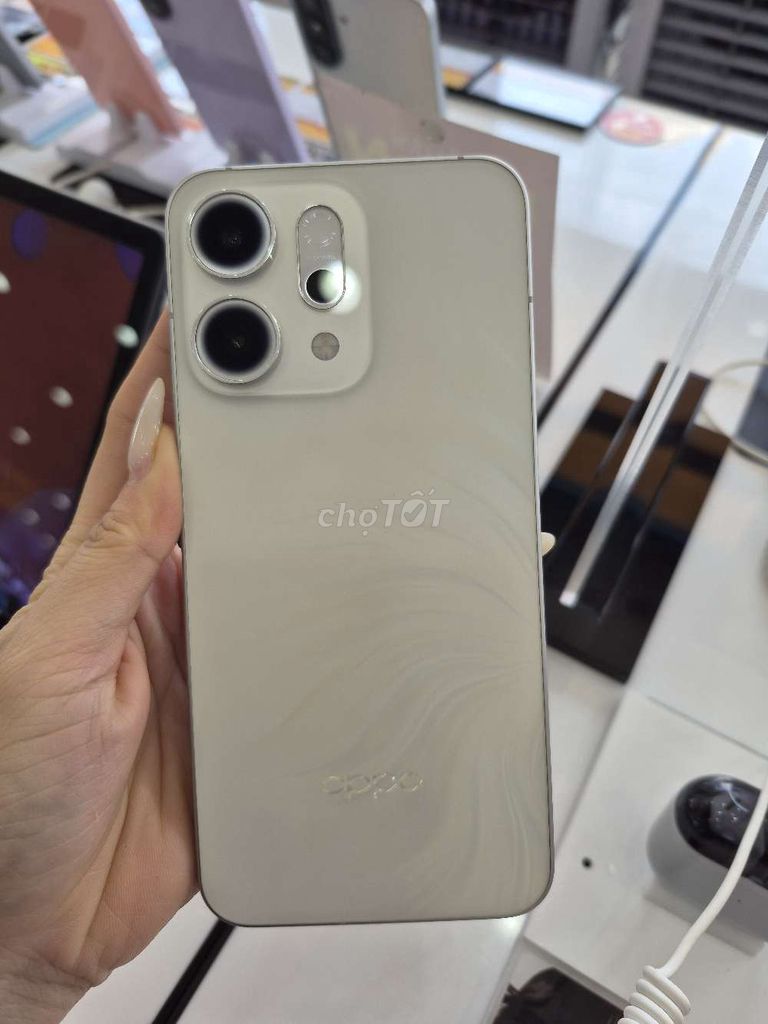 Oppo Reno 14 5G 256GB Trắng. Mua bán Điện thoại tại Huyện Bình Chánh Tp Hồ Chí Minh được đăng bởi Thúy Huỳnh hình 1