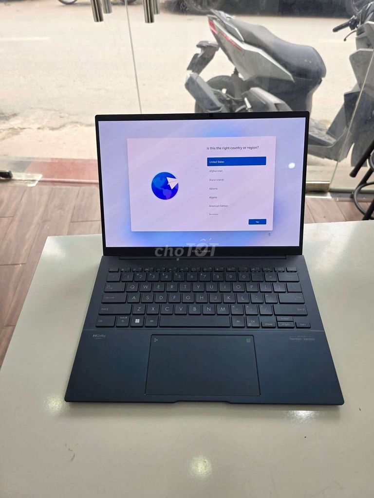 Zenbook Ultra bảo hành dài máy như mới. Mua bán Laptop tại Quận Cầu Giấy Hà Nội được đăng bởi Minh Quân PC hình 1