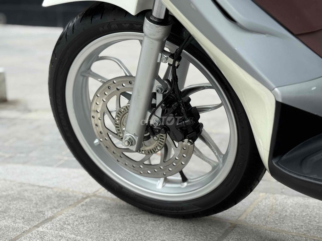 Piaggio Medley S 125 ABS 2018 Xuất Sắc cực 29BA. Mua bán Xe máy tại Quận Ba Đình Hà Nội được đăng bởi Xe Máy Nam Thi hình 16