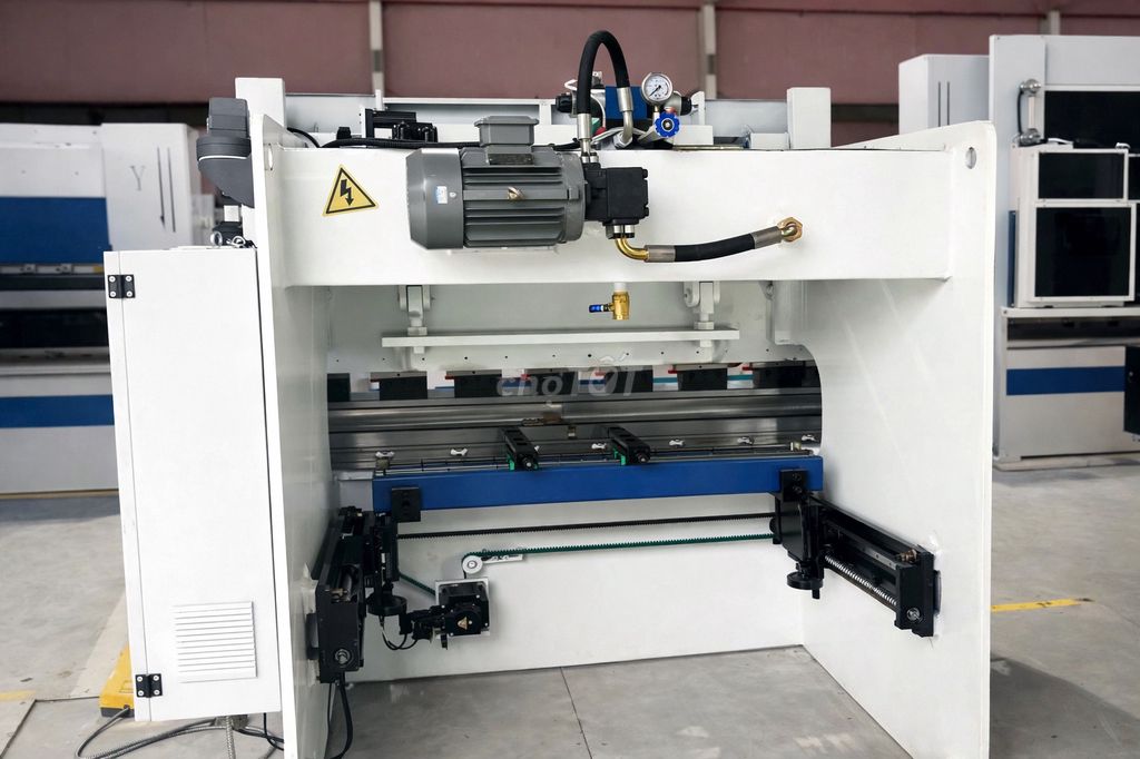 Máy chấn tôn JDGF NC 30 Tấn. Mua bán Đồ chuyên dụng, Giống nuôi trồng tại Thành phố Phúc Yên Vĩnh Phúc được đăng bởi Hà Đỗ hình 1