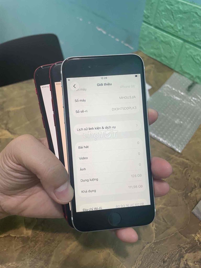 Apple iPhone SE 128GB Đỏ Bạc Đã sử dụng. Mua bán Điện thoại tại Quận 8 Tp Hồ Chí Minh được đăng bởi Văn Bình mobile  hình 1