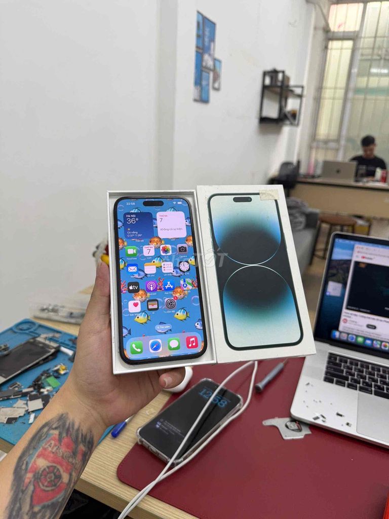 Apple iPhone 14 Pro Max 256GB Xám. Mua bán Điện thoại tại Quận Đống Đa Hà Nội được đăng bởi KT Hà Nội Mobile hình 1