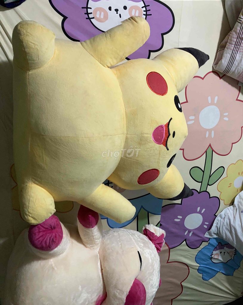 1 gấu Pikachu Vàng đại. Mua bán Sở thích khác tại Thành phố Rạch Giá Kiên Giang được đăng bởi Nguyễn Nguyễn hình 1