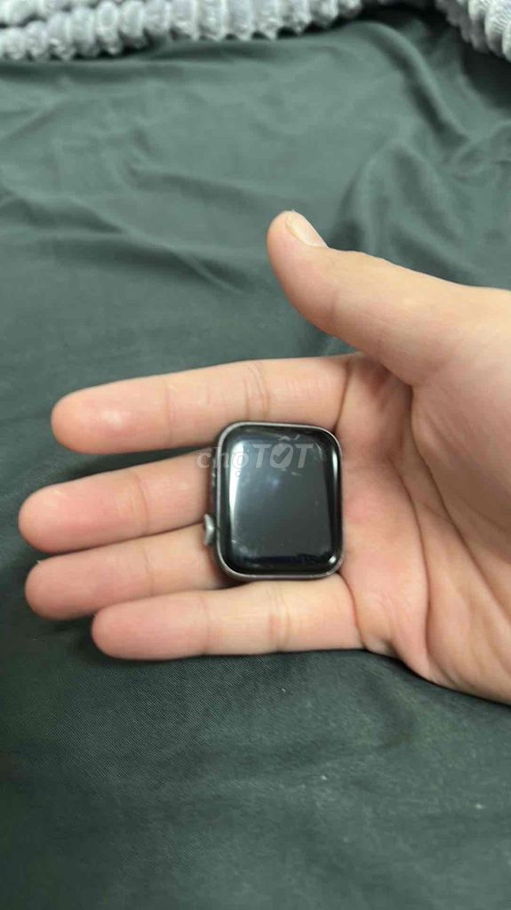 Apple Watch Series 5 Đen Đức. Mua bán Thiết bị đeo thông minh tại Quận 3 Tp Hồ Chí Minh được đăng bởi trần gia hân hình 1