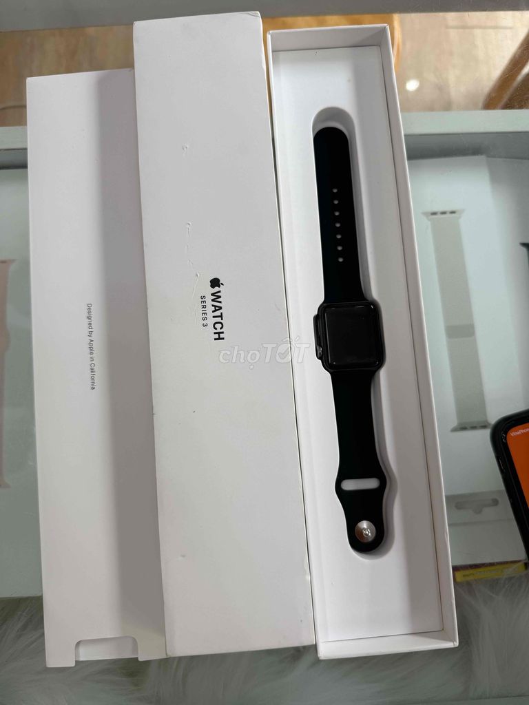 apple watch sr3/38 Màu đen nguyên zin 100%