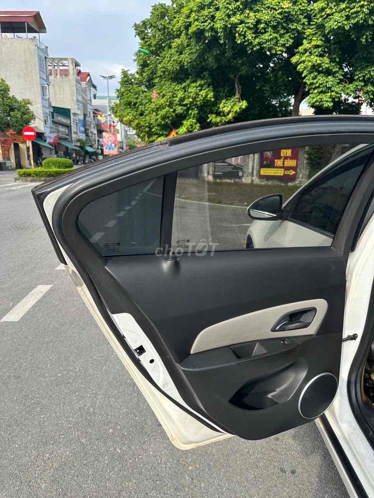 Chevrolet Cruze 2016 LTZ 1.8 AT - 6 km, fun. Mua bán Ô tô tại Huyện Hoài Đức Hà Nội được đăng bởi Đức Giang hình 9