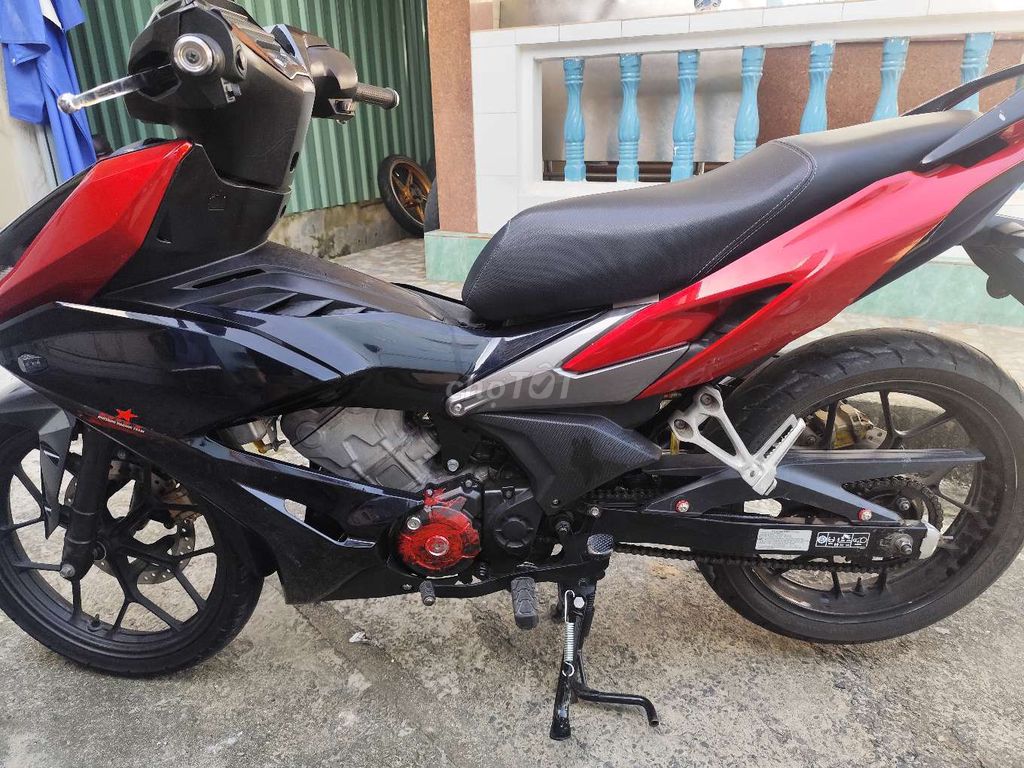 Honda Winner X V2 Đỏ Đen. Mua bán Xe máy tại Huyện Hóc Môn Tp Hồ Chí Minh được đăng bởi phong hình 1