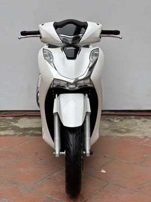 SH150 ABS 2022 zin chất - Trả trước 50tr nhận xe✅