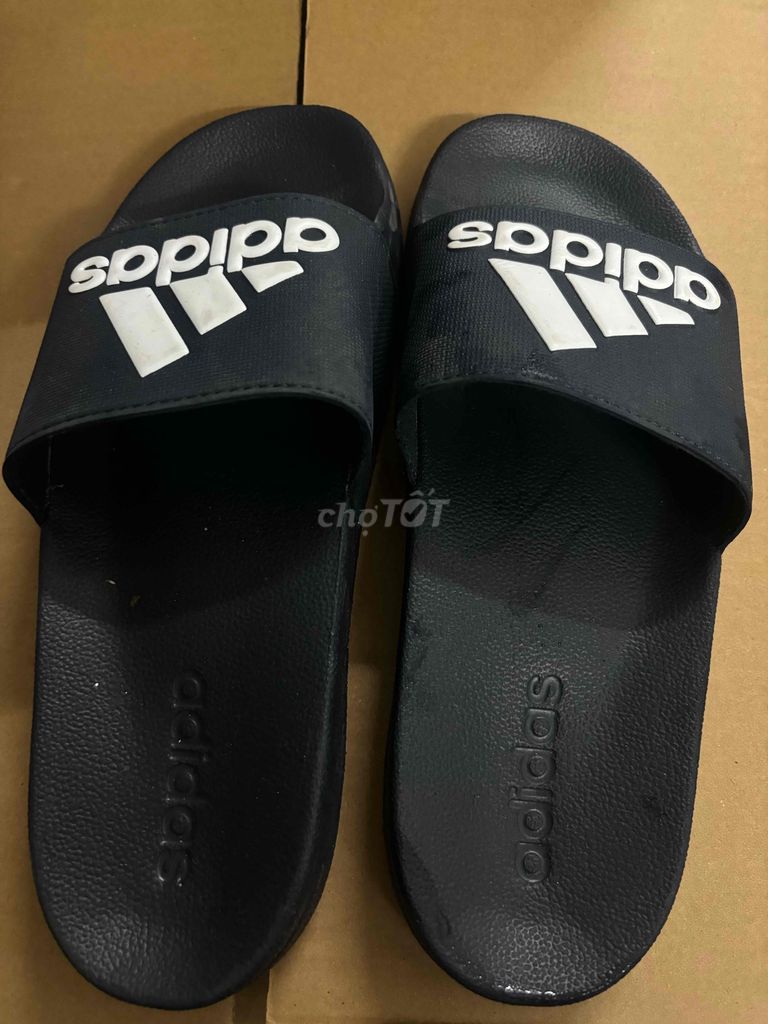 dép Adidas Big Logo màu xanh Navy mới 99% / REAL