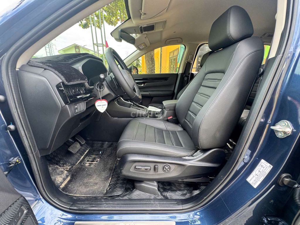 2025 L - 2000 km. Mua bán Ô tô tại Quận Cầu Giấy Hà Nội được đăng bởi oto lướt hà nội  hình 6