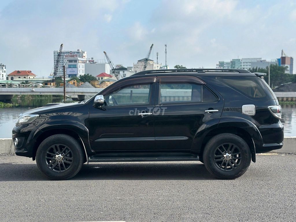 Fortuner G 2016 số sàn,máy dầu, màu đen. Mua bán Ô tô tại Quận 12 Tp Hồ Chí Minh được đăng bởi Thu 381 hình 14