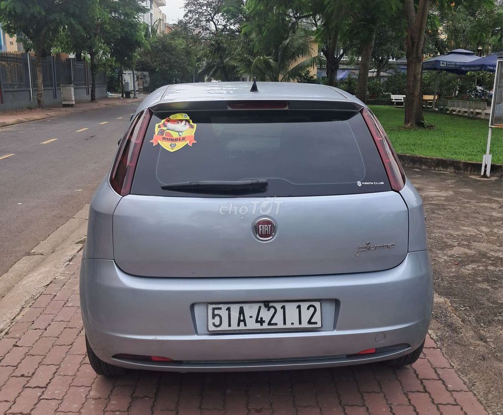 Fiat Punto 2009 Bạc. Mua bán Ô tô tại Huyện Bình Chánh Tp Hồ Chí Minh được đăng bởi Huỳnh thanh hieu hình 4