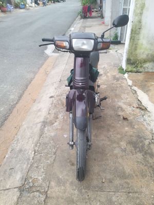 Honda Dream Astrea 1997. Mua bán Xe máy tại Quận 12 Tp Hồ Chí Minh được đăng bởi Lâm Sơn